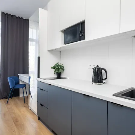 Stylish In Center Sienna 바르샤바