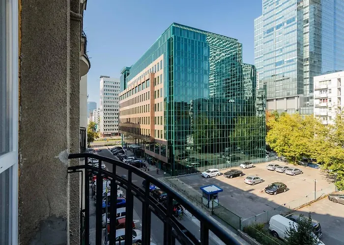 Stylish In Center Sienna Apartament *