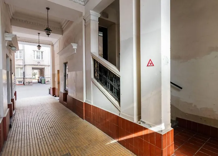 Apartament Stylish In Center Sienna