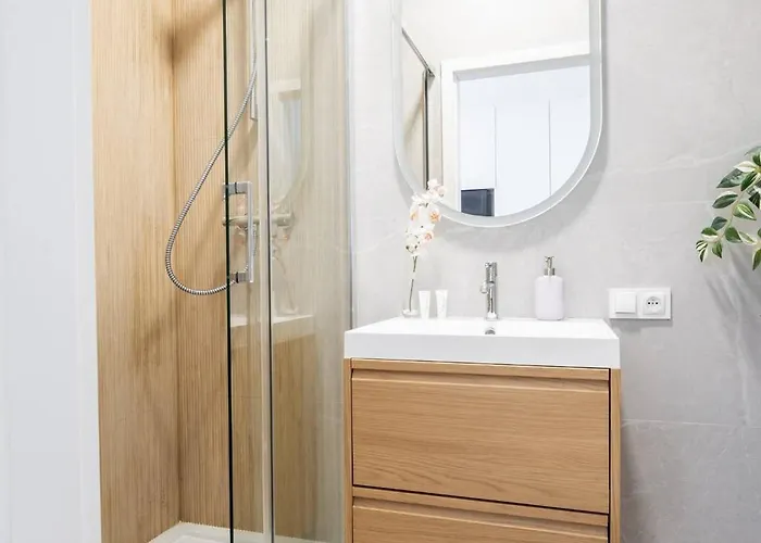 Stylish In Center Sienna Warszawa