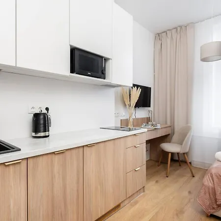 Apartament Stylish Studio Apartments In City Center Sienna *