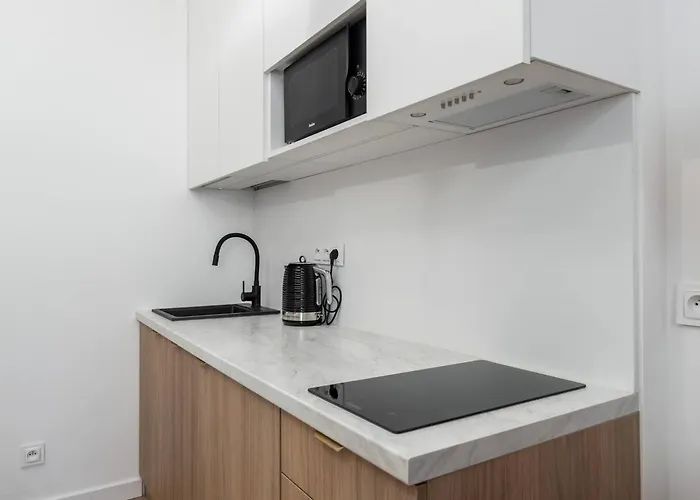 Stylish In Center Sienna Apartament *