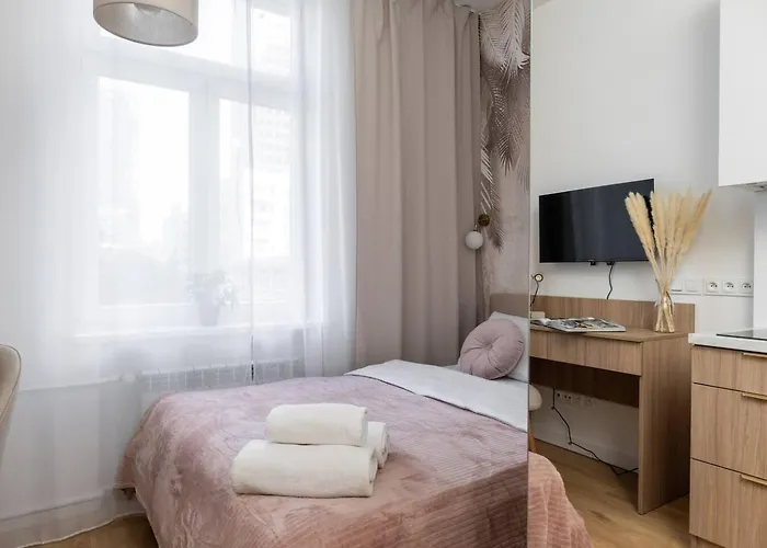 Stylish In Center Sienna *