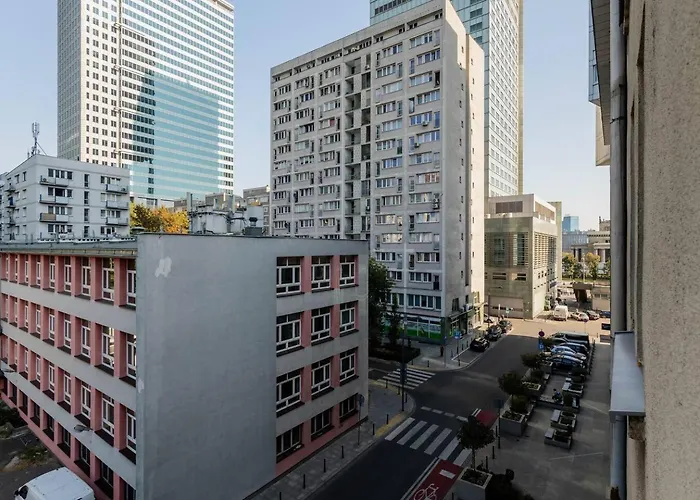 Stylish In Center Sienna *