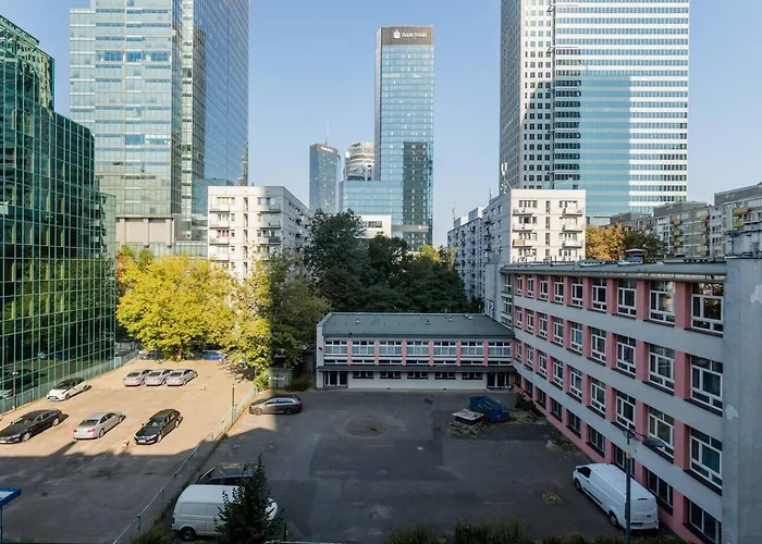 Stylish In Center Sienna *