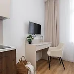 Appartement Stylish In Center Sienna